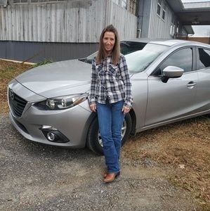 Meet your Posher, Lesa